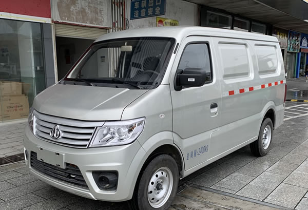 長安之星9 EV新能源面包車