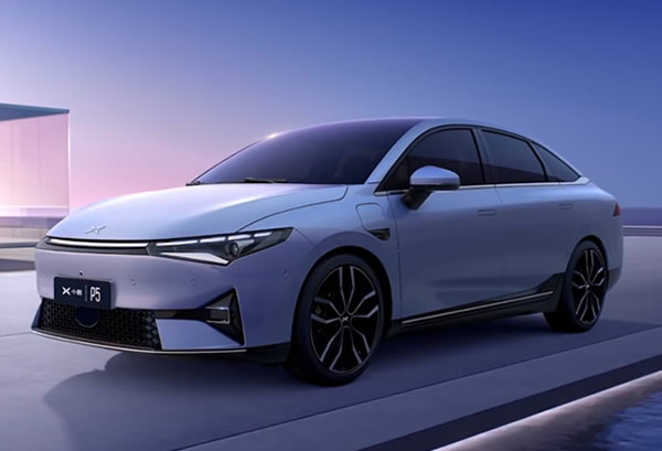 小鵬p5高端網(wǎng)約車版