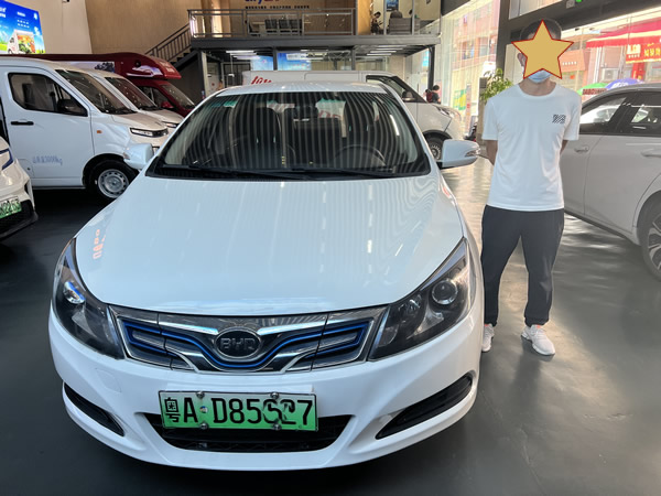 廣州網(wǎng)約車租車比亞迪E5
