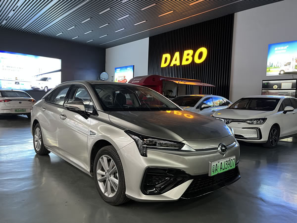 廣州網(wǎng)約車(chē)租車(chē)特價(jià)車(chē)魅580