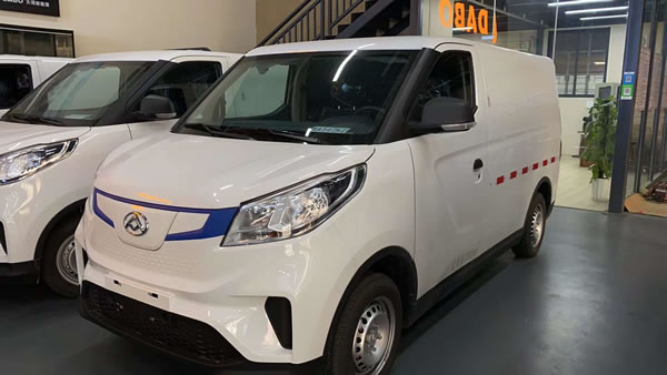 廣州番禺自帶新能源面包車司機(jī)招聘