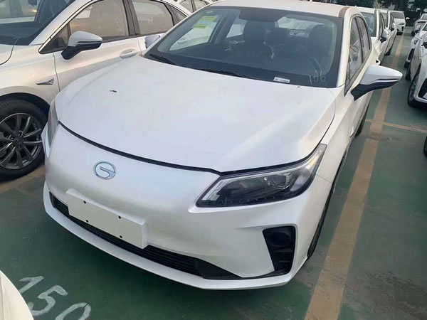 廣州新車(chē)炫580網(wǎng)約車(chē)租車(chē)租6送1押金6000提車(chē)
