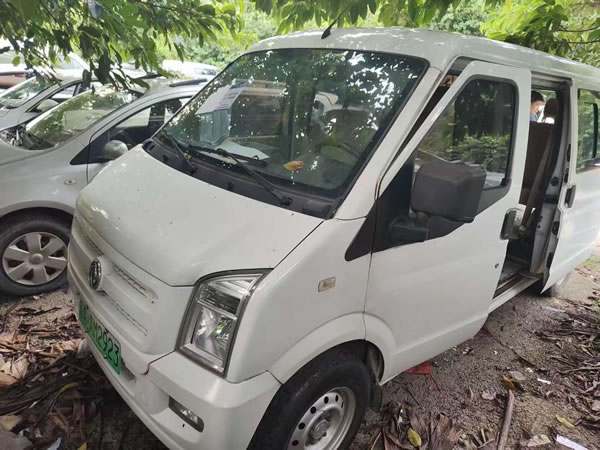 廣州個人二手貨車轉讓出售貨運版面包車收購
